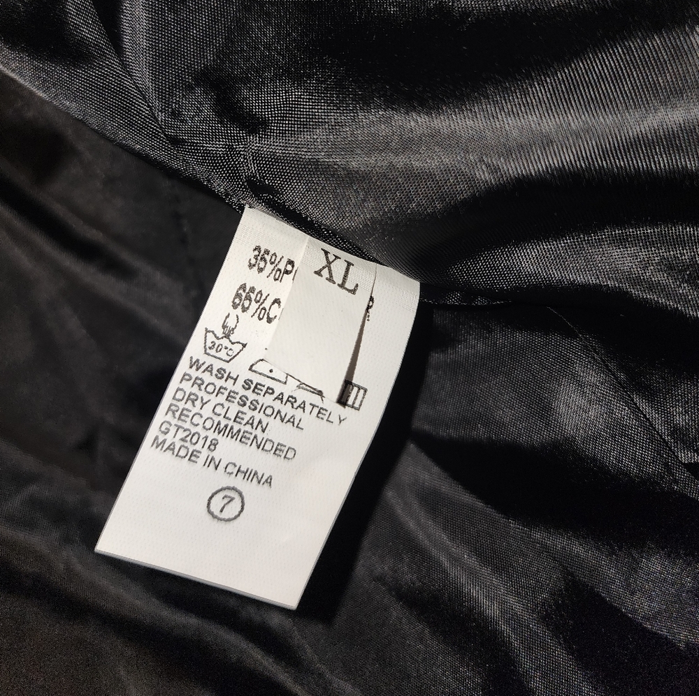 Leather jacket - Picture 2 of 2